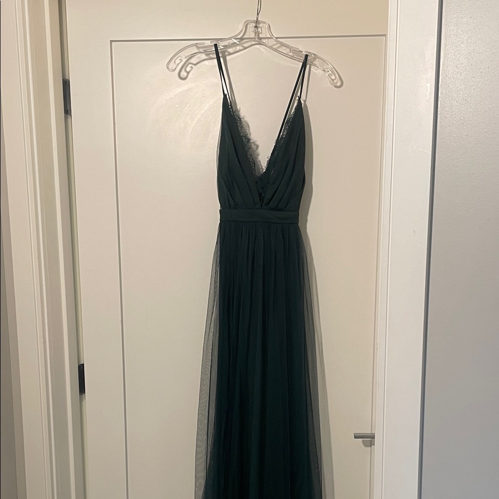 Elegant Floor Length Emerald Green Tulle Evening Dress